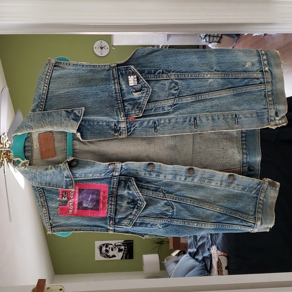 Vintage 80's Spinal Tap Battle Vest - Picture 3 of 5